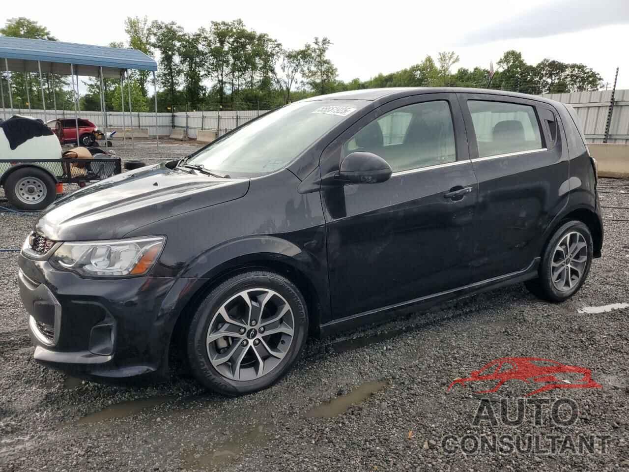 CHEVROLET SONIC 2020 - 1G1JD6SB5L4137709