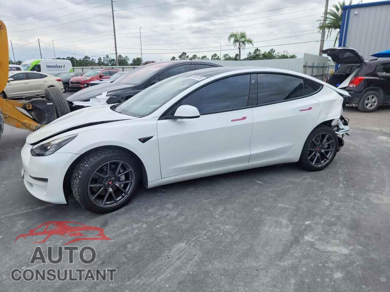 TESLA MODEL 3 2021 - 5YJ3E1EA2MF089244