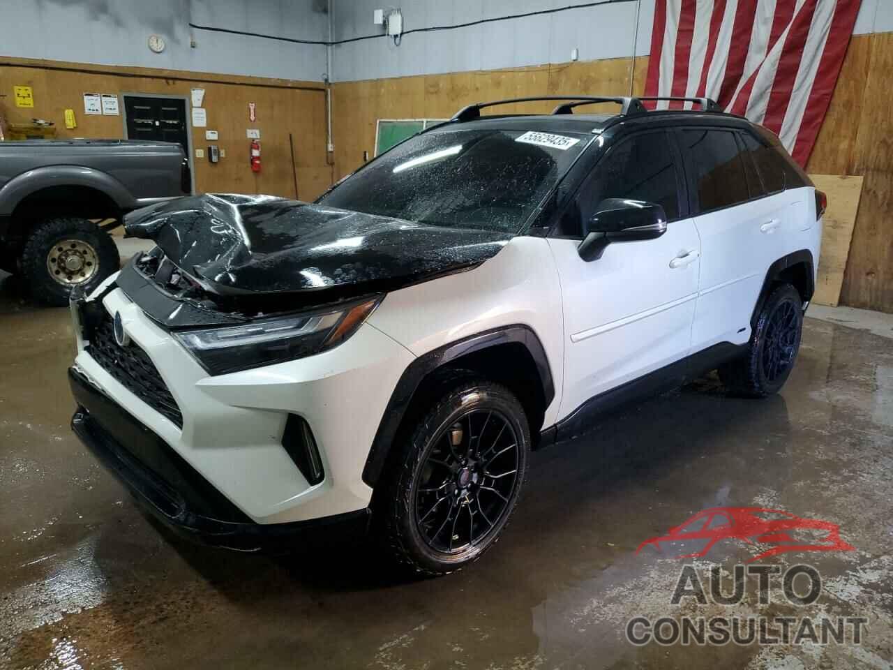 TOYOTA RAV4 2022 - 4T3E6RFV8NU093509