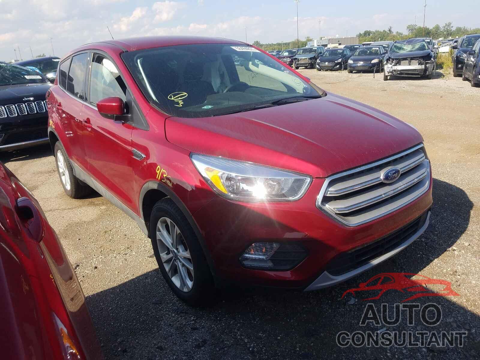 FORD ESCAPE 2019 - 1FMCU0GD7KUA52761