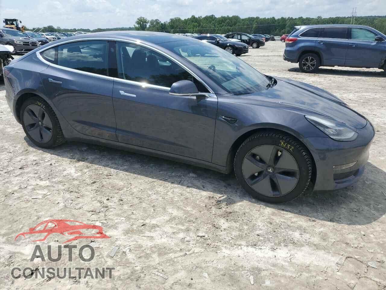 TESLA MODEL 3 2018 - 5YJ3E1EA2JF006827