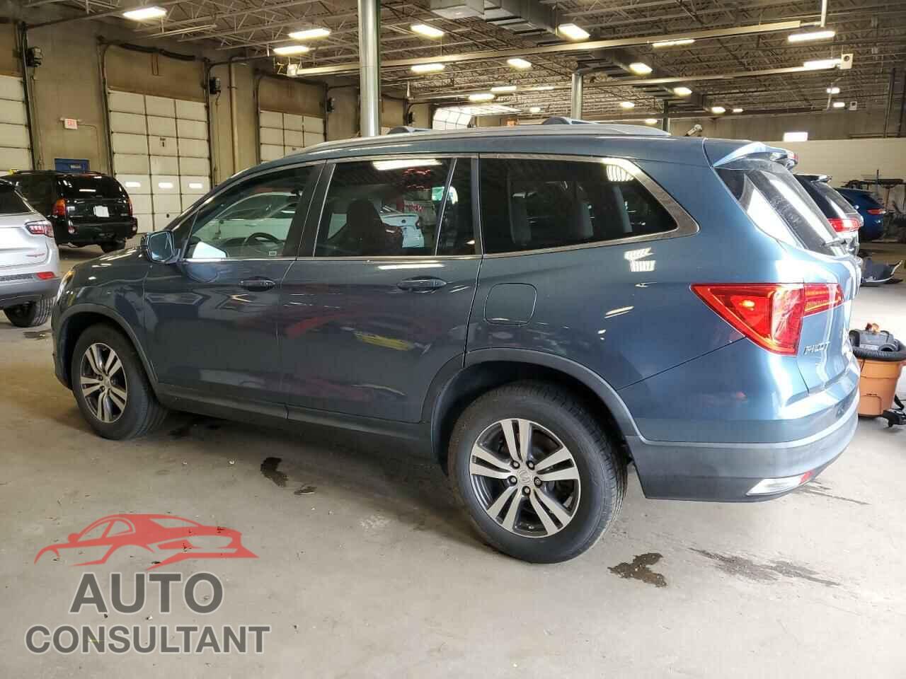 HONDA PILOT 2016 - 5FNYF5H79GB016273