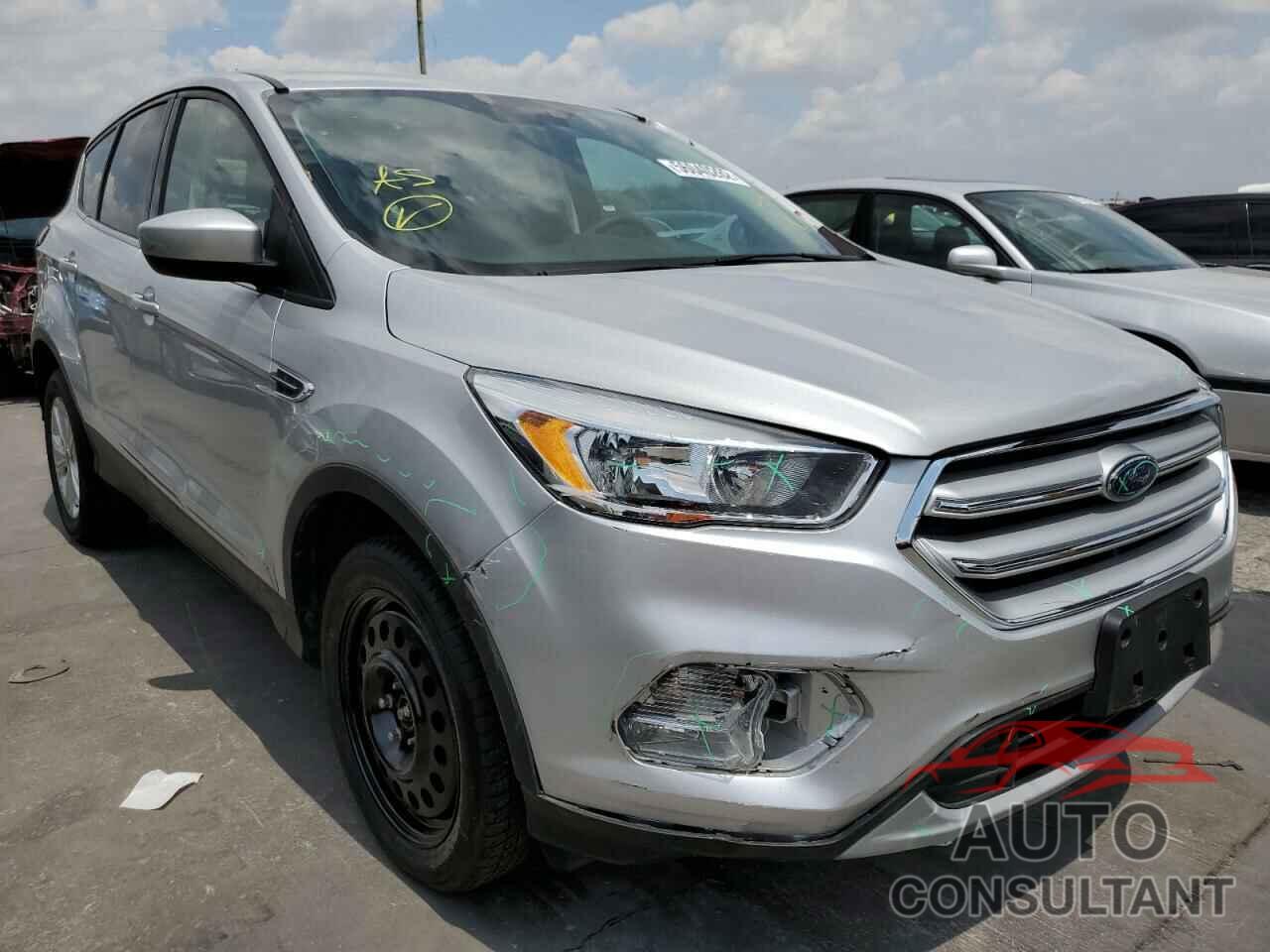FORD ESCAPE 2017 - 1FMCU0GD1HUE93004