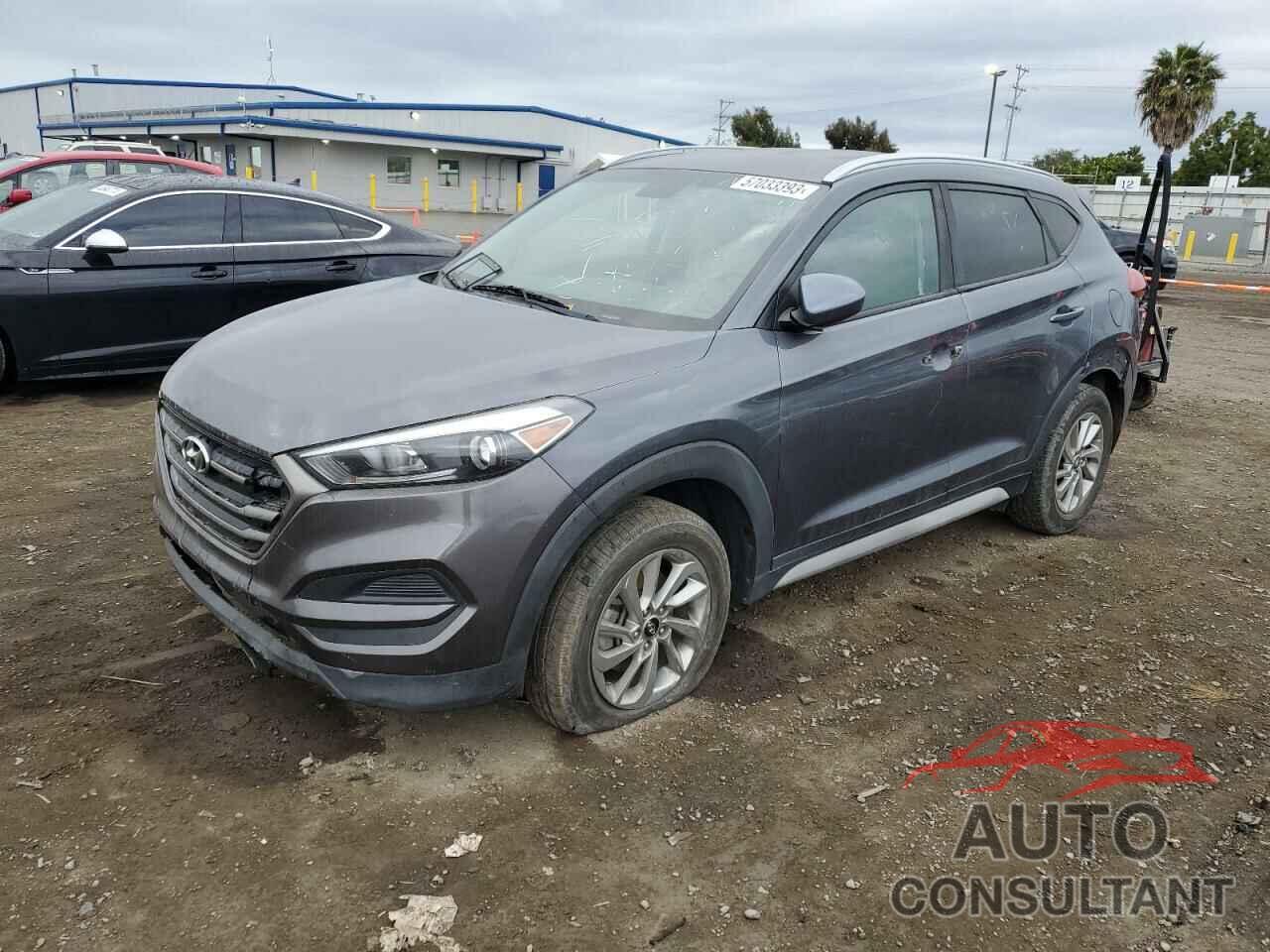 HYUNDAI TUCSON 2018 - KM8J33A40JU726963