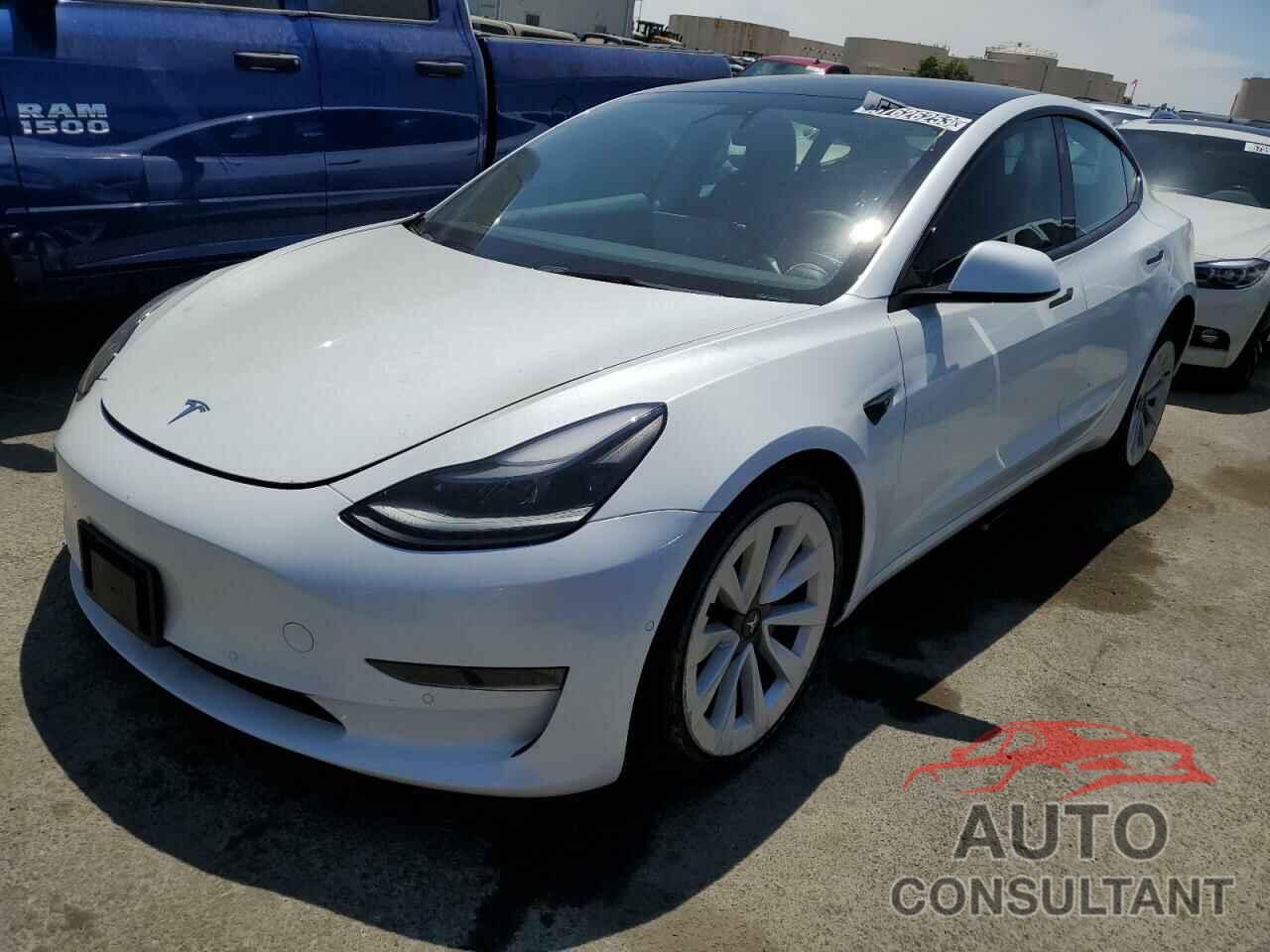 TESLA MODEL 3 2022 - 5YJ3E1EB0NF144655