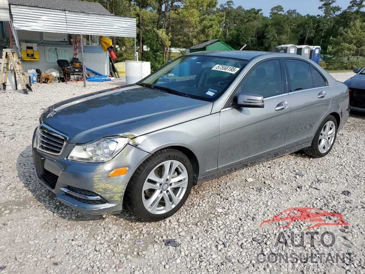 MERCEDES-BENZ C-CLASS 2013 - WDDGF4HB9DA835529