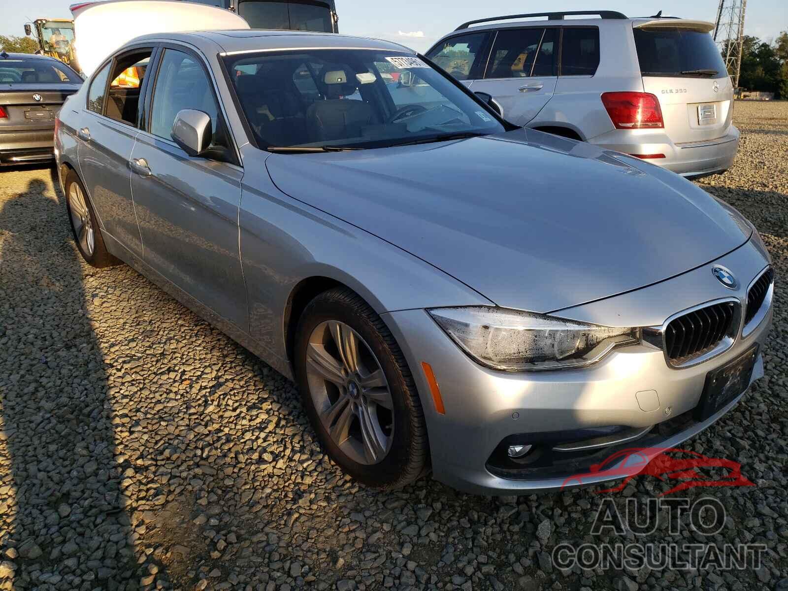 BMW 3 SERIES 2018 - WBA8D9G52JNU67211