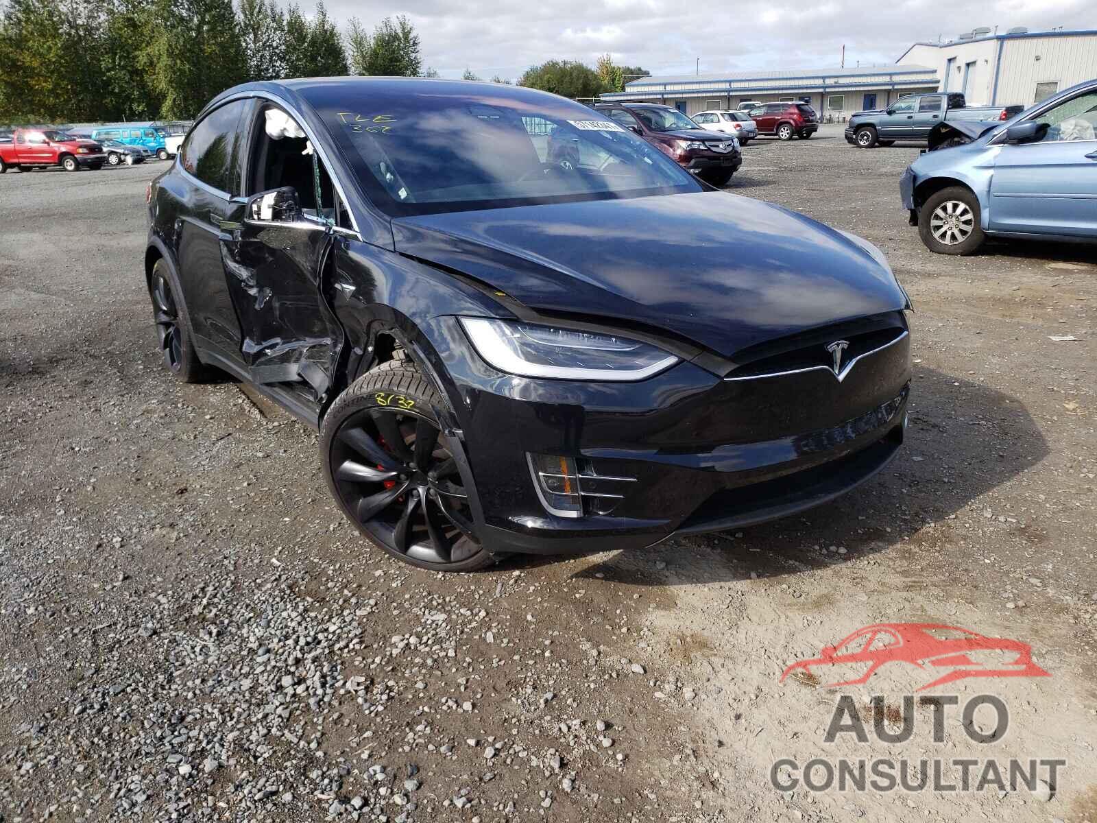 TESLA MODEL X 2018 - 5YJXCBE46JF109191