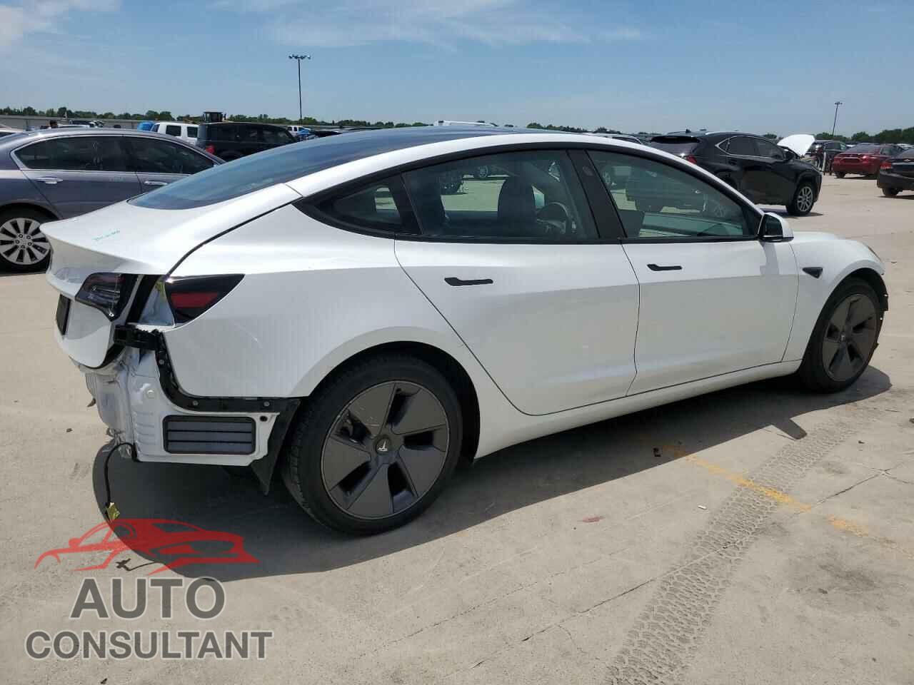 TESLA MODEL 3 2021 - 5YJ3E1EA2MF016777