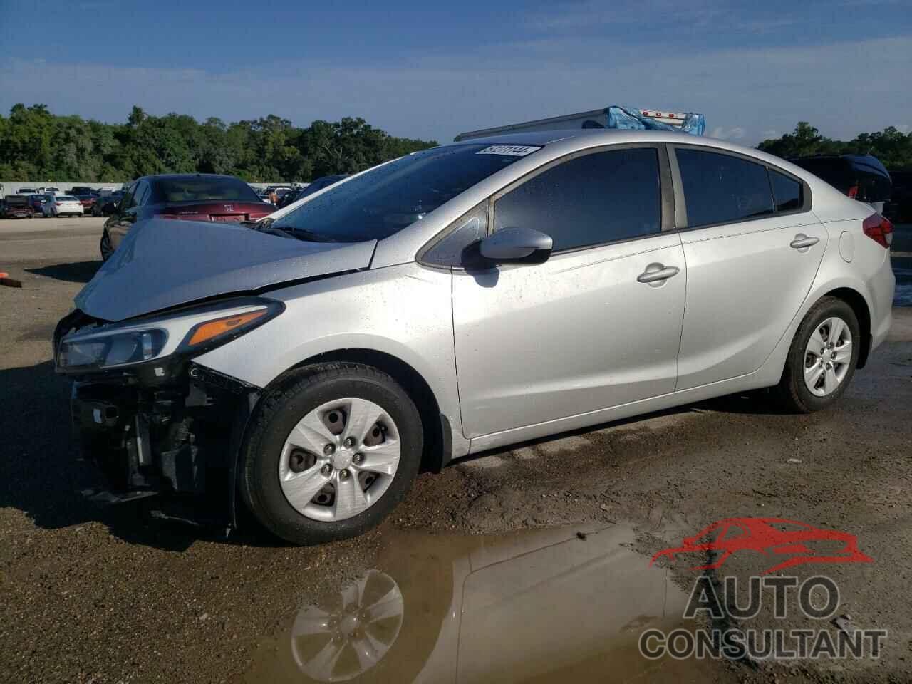 KIA FORTE 2018 - 3KPFL4A76JE228758