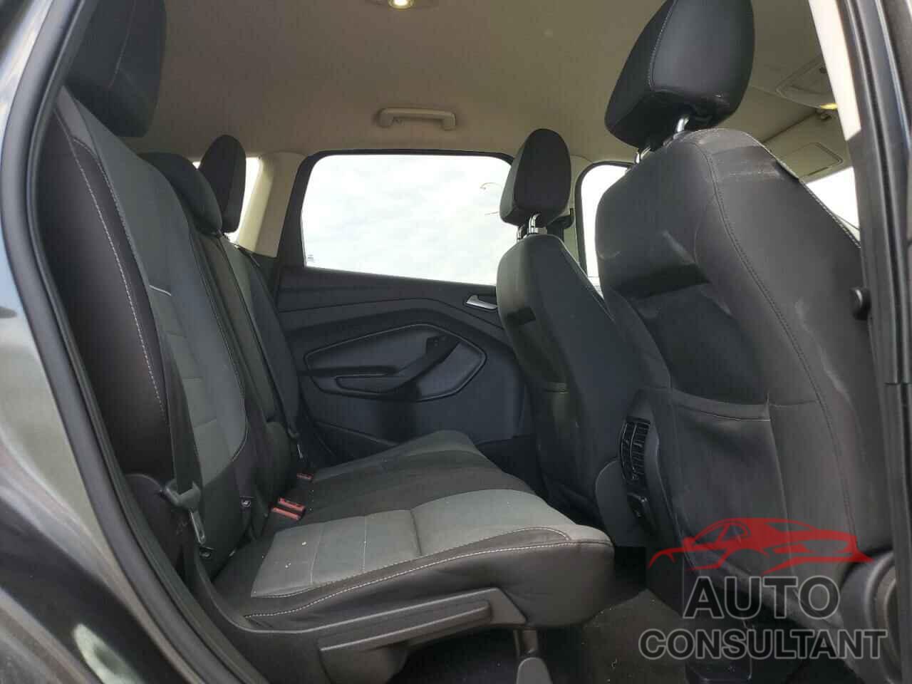 FORD ESCAPE 2015 - 1FMCU9GX8FUC68168