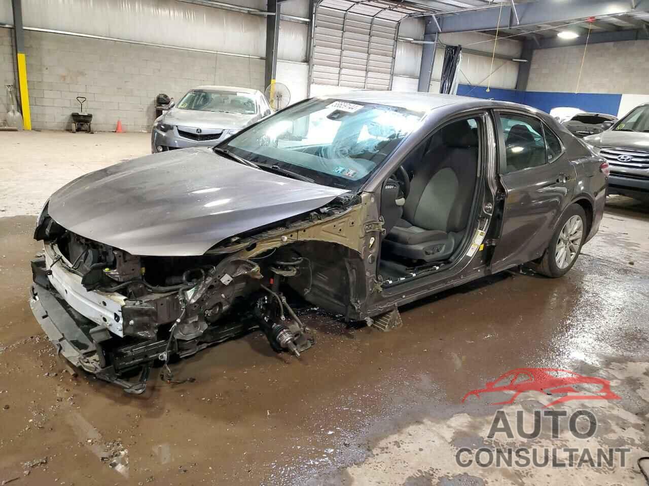 TOYOTA CAMRY 2019 - 4T1B11HKXKU242917
