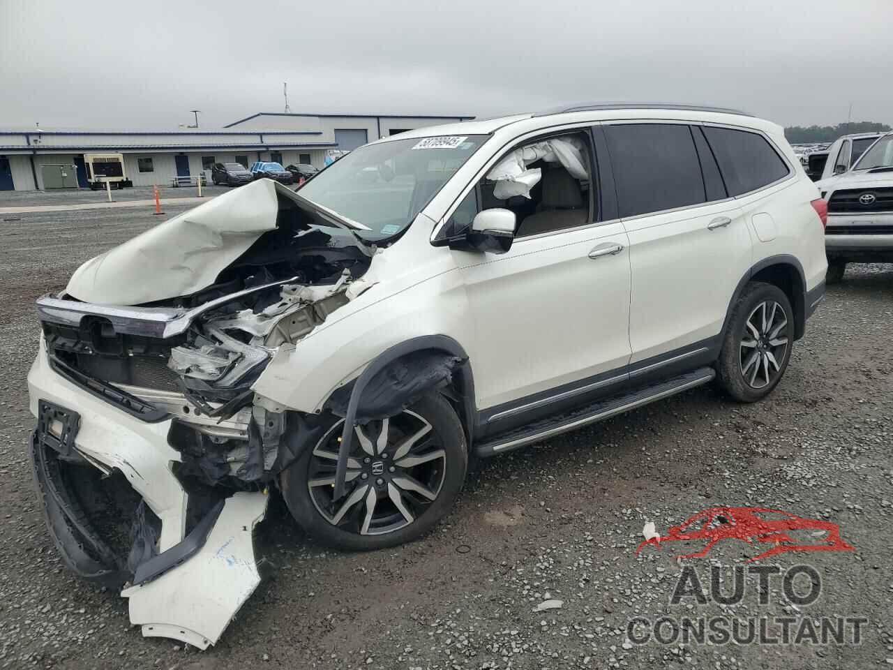 HONDA PILOT 2019 - 5FNYF6H03KB041638