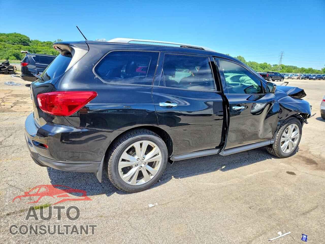 NISSAN PATHFINDER 2018 - 5N1DR2MN8JC665748