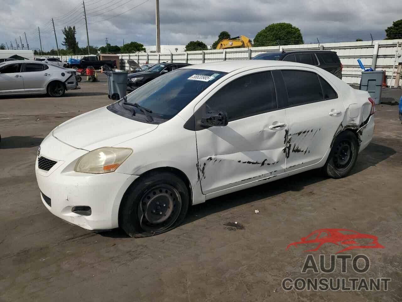 TOYOTA YARIS 2012 - JTDBT4K35CL017457