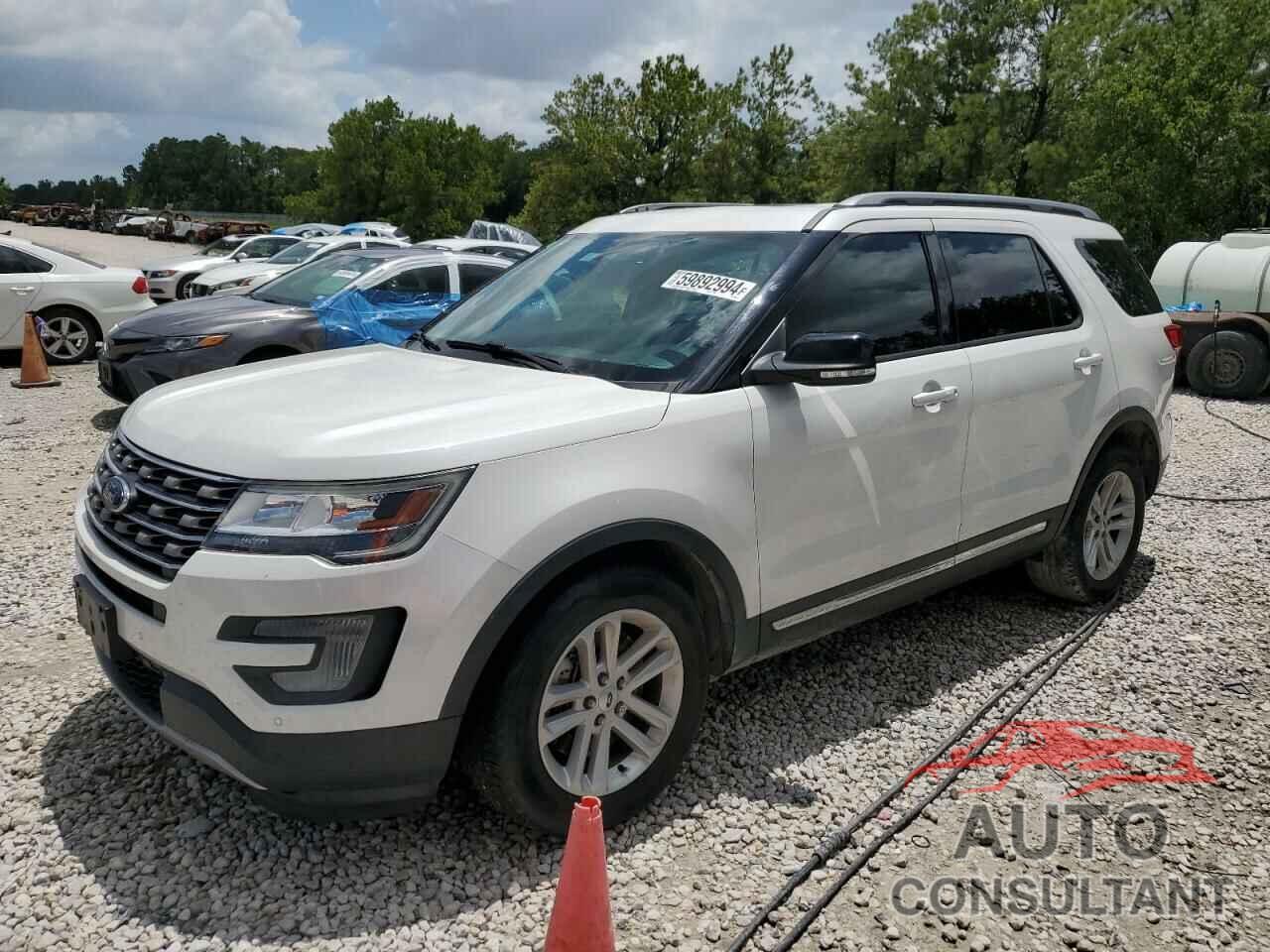 FORD EXPLORER 2017 - 1FM5K7D80HGD39350