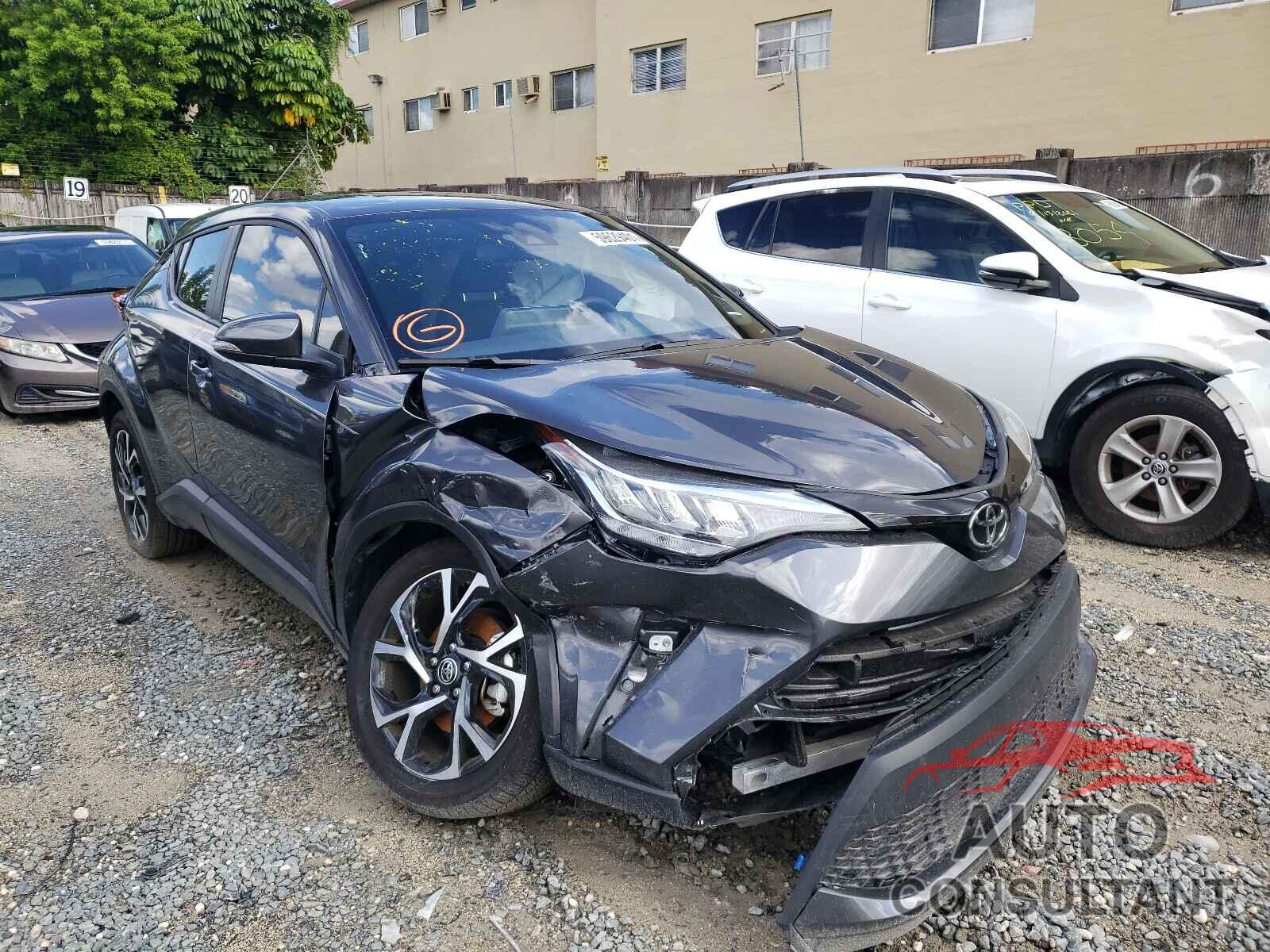 TOYOTA C-HR 2021 - NMTKHMBX6MR123368