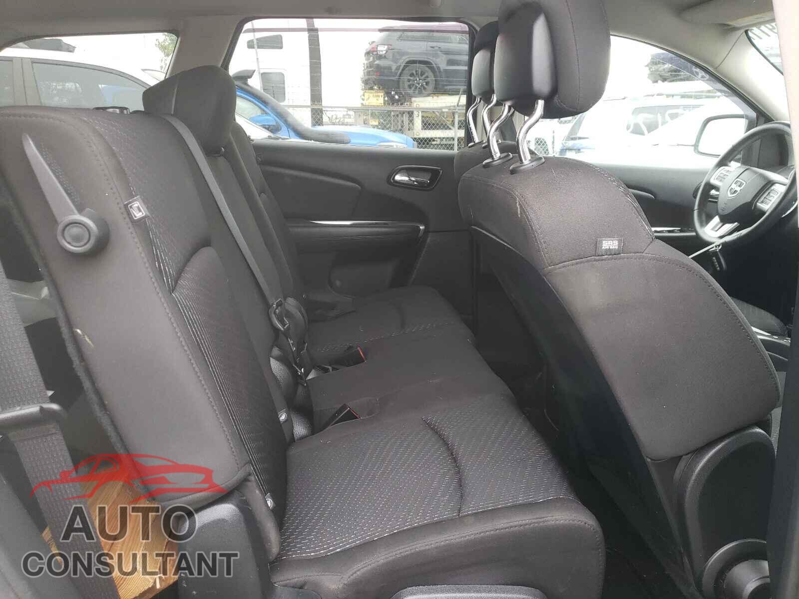 DODGE JOURNEY 2017 - 3C4PDCBG4HT501373