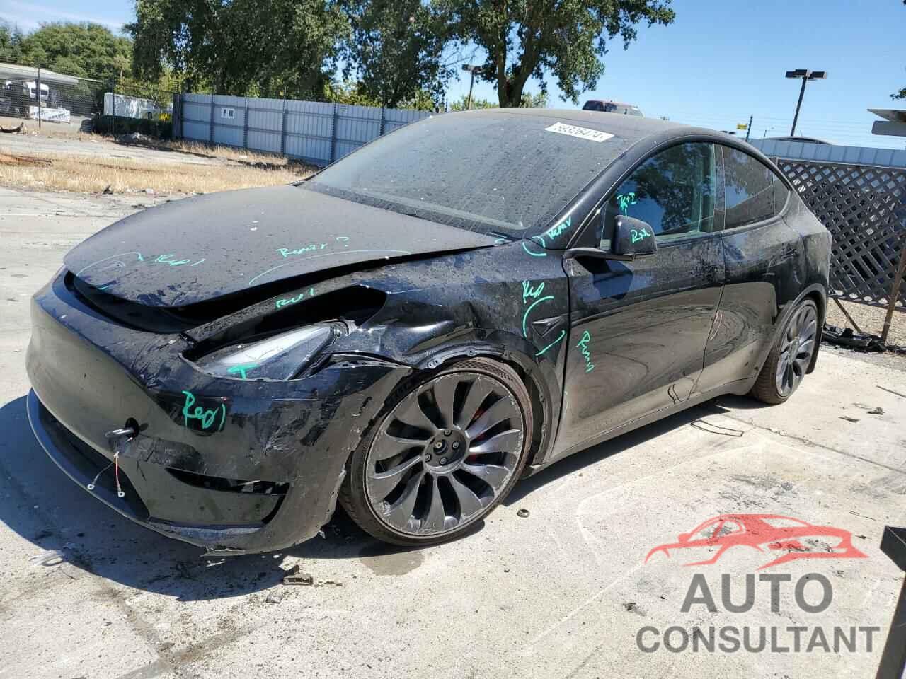 TESLA MODEL Y 2023 - 7SAYGDEF2PF925476