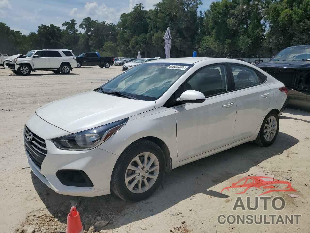 HYUNDAI ACCENT 2018 - 3KPC24A34JE020106