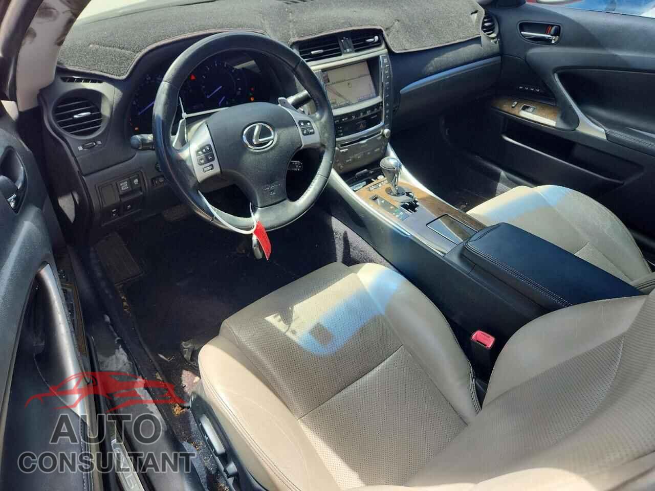 LEXUS IS 2012 - JTHFF2C21C2522886
