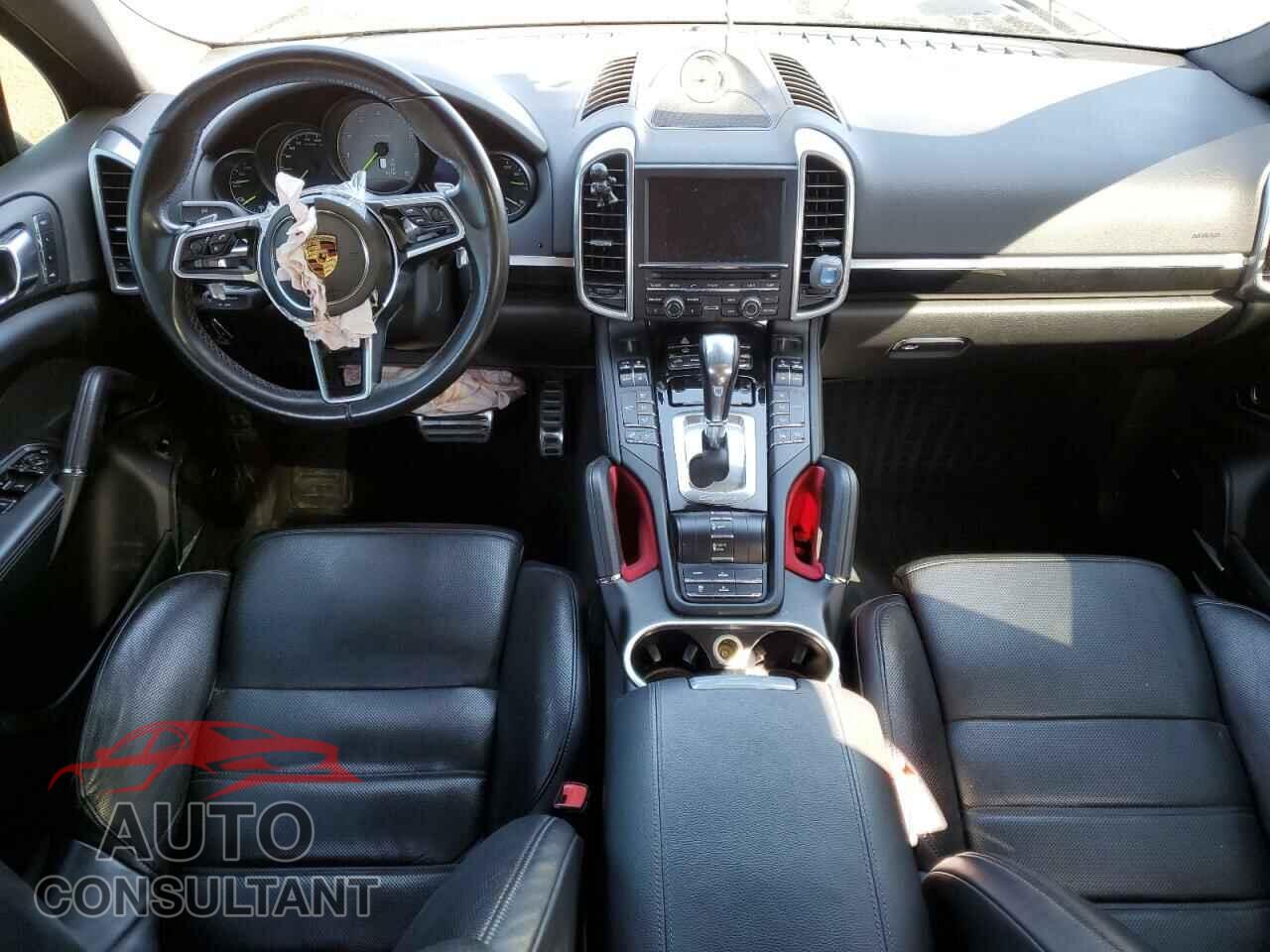 PORSCHE CAYENNE 2016 - WP1AE2A2XGLA59131