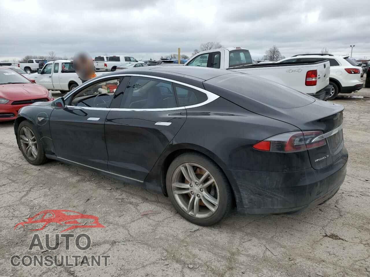 TESLA MODEL S 2013 - 5YJSA1AC4DFP10725