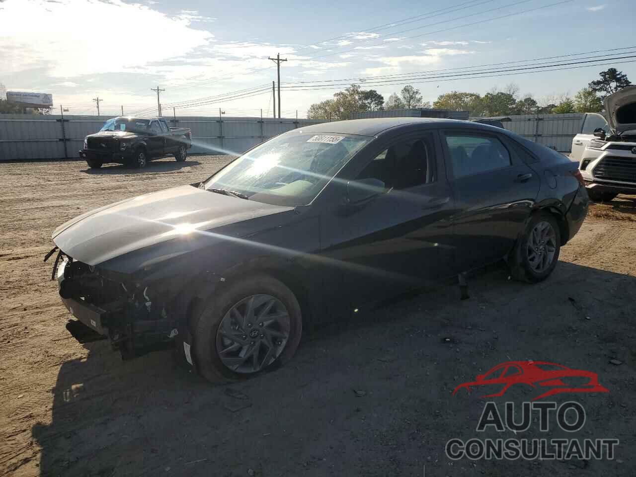 HYUNDAI ELANTRA 2024 - KMHLM4DG2RU658386