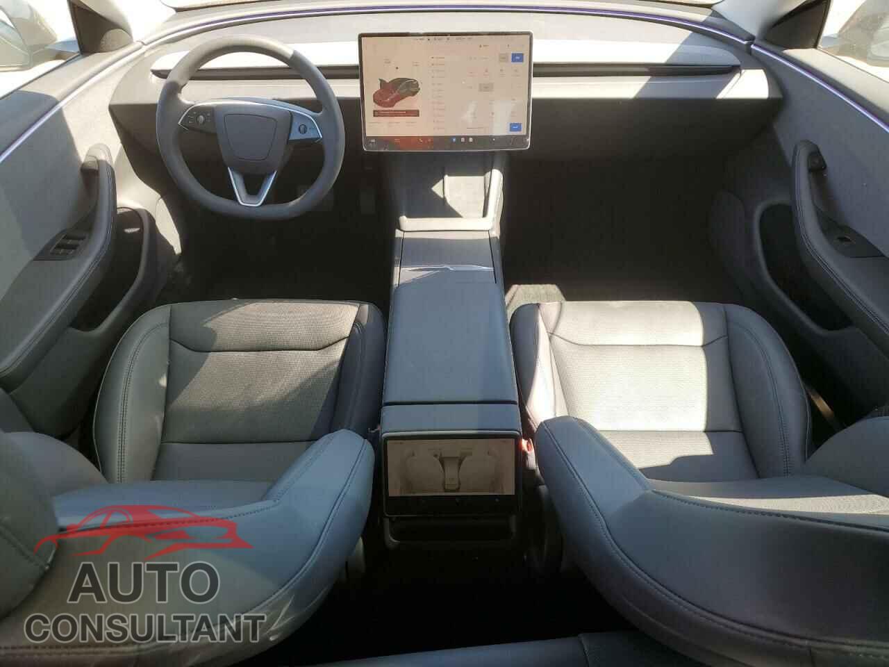 TESLA MODEL 3 2024 - 5YJ3E1EA4RF832865