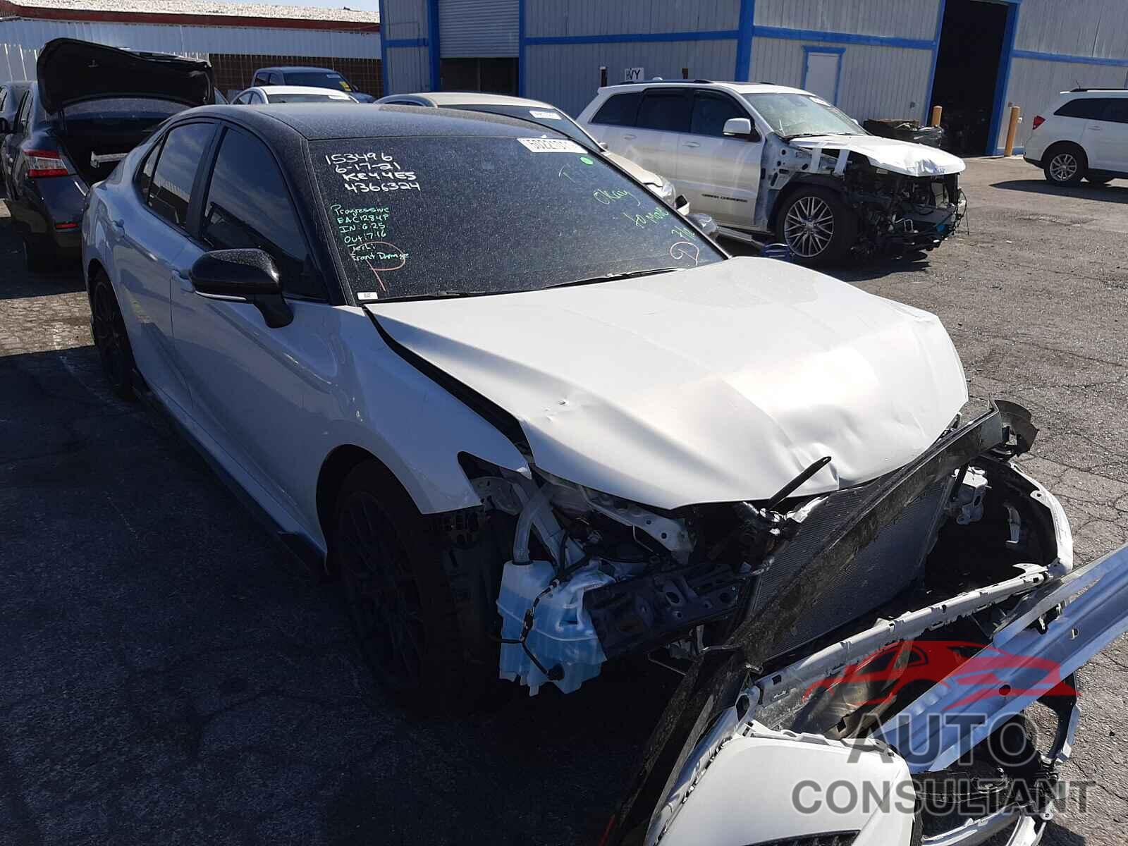TOYOTA CAMRY 2021 - 4T1KZ1AK9MU051284
