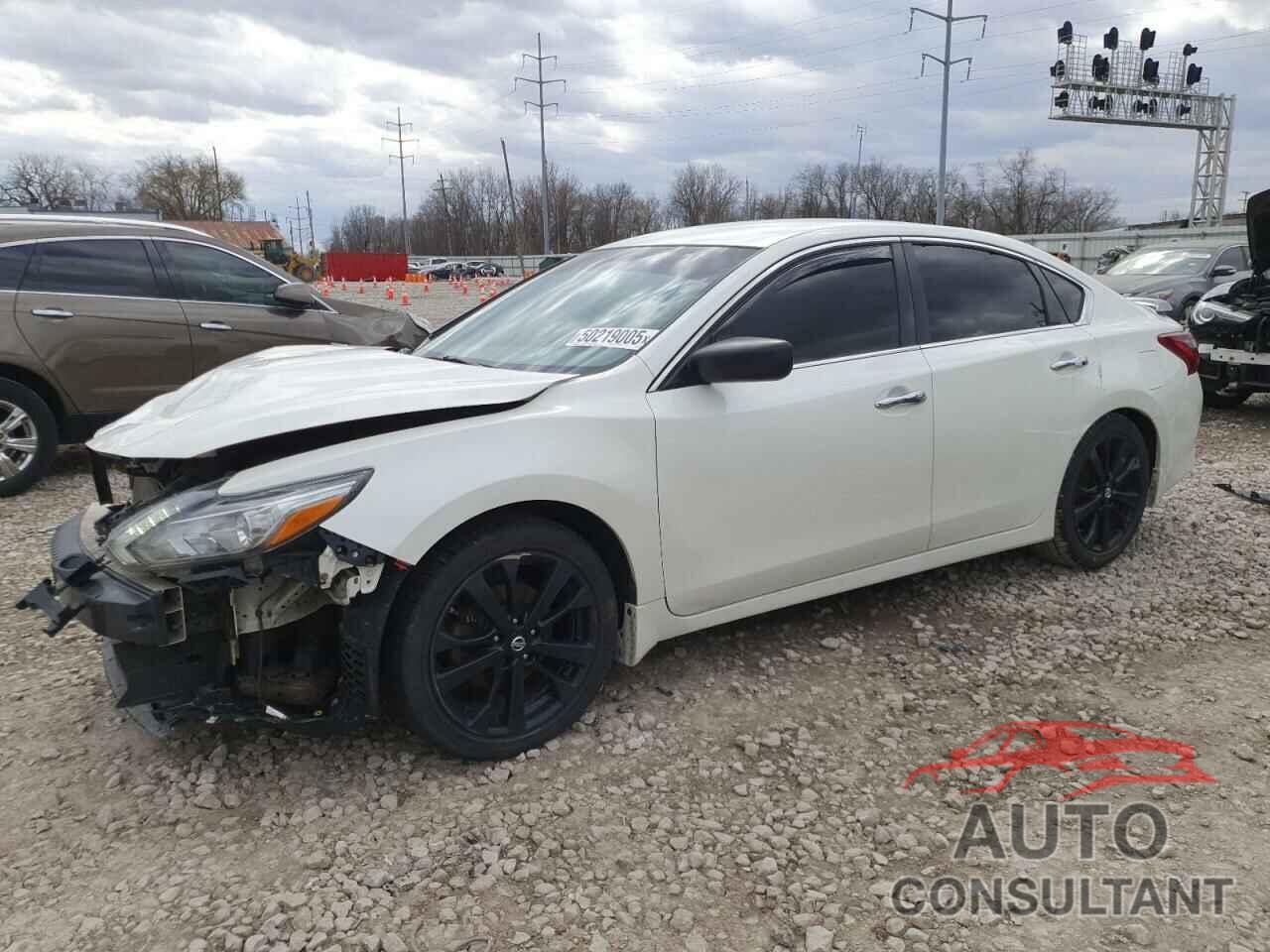 NISSAN ALTIMA 2017 - 1N4AL3AP3HC186738
