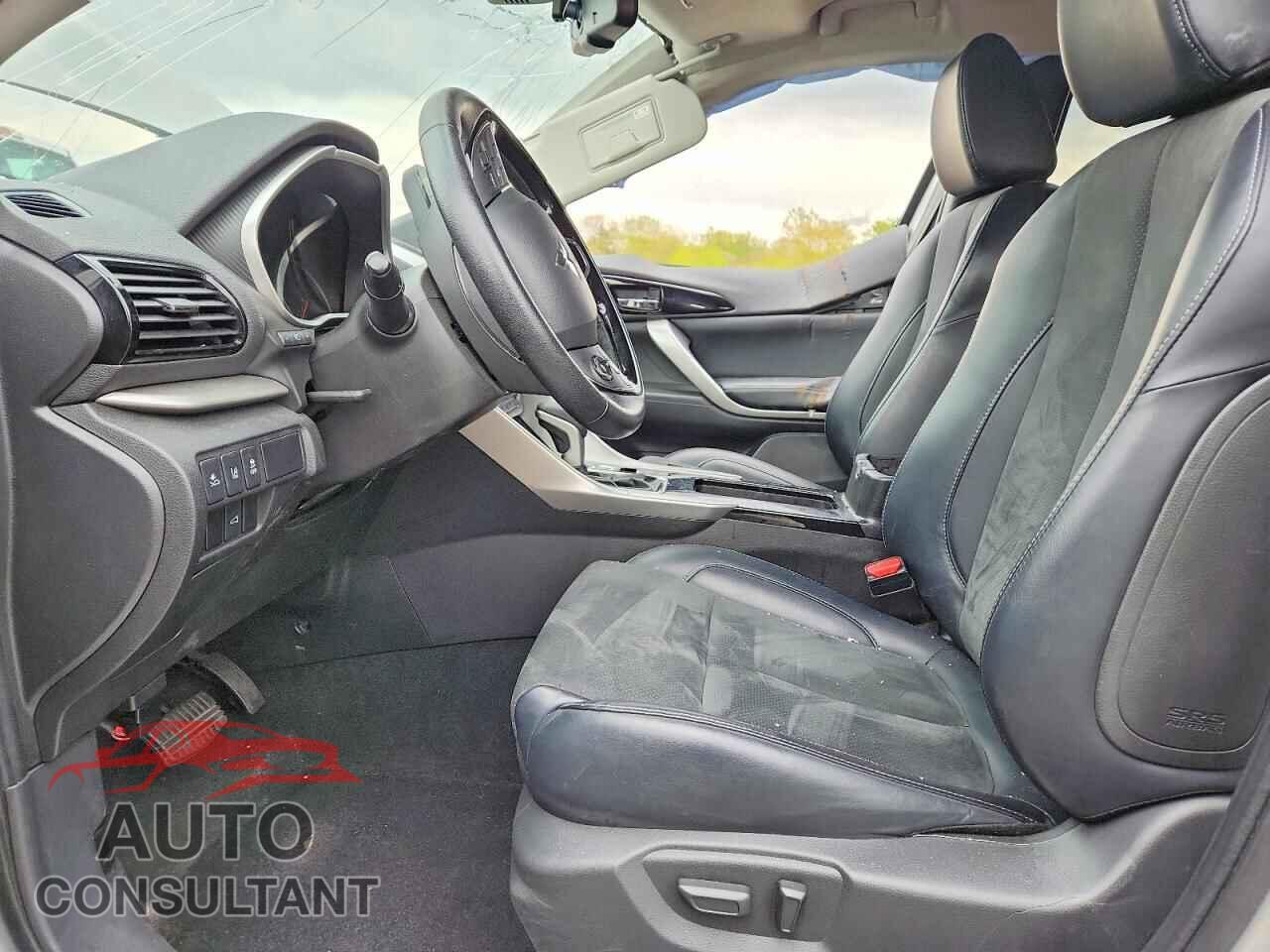MITSUBISHI ECLIPSE 2024 - JA4ATWAA7RZ000926