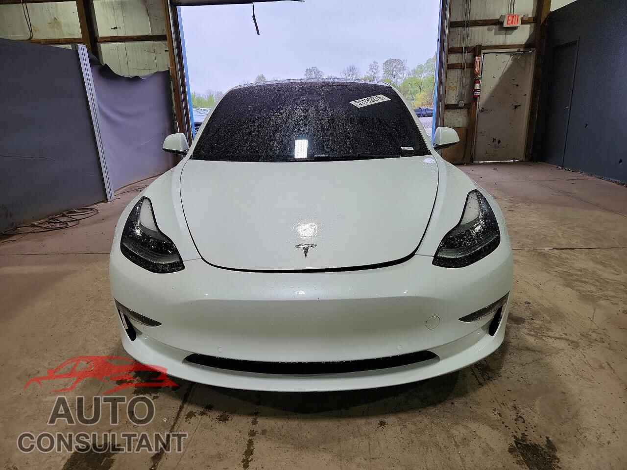 TESLA MODEL 3 2022 - 5YJ3E1EB5NF117595