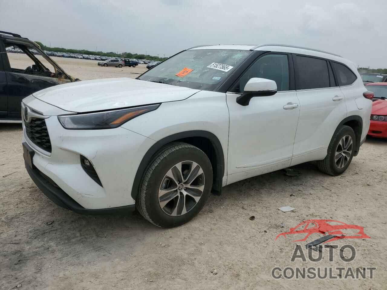 TOYOTA HIGHLANDER 2023 - 5TDKDRAH0PS028944