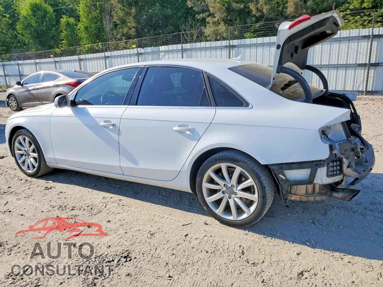 AUDI A4 2013 - WAUEFAFL4DN010158