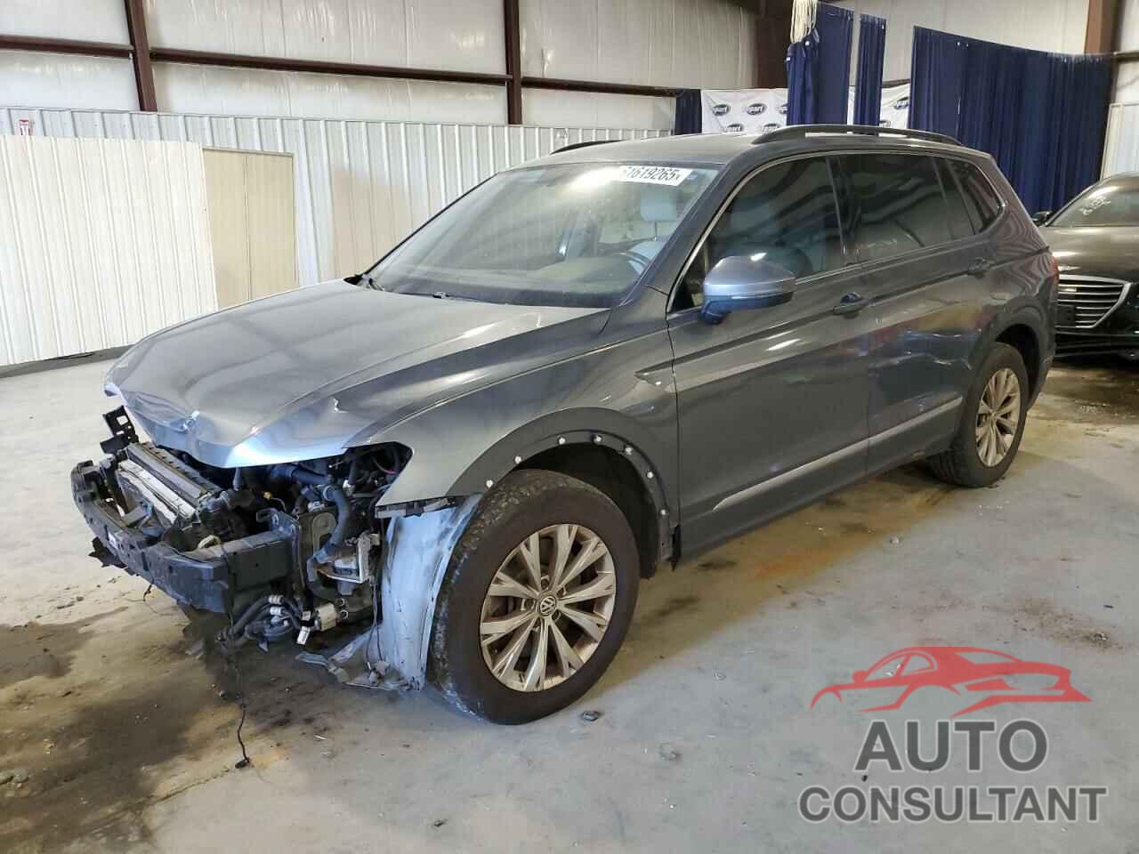 VOLKSWAGEN TIGUAN 2018 - 3VV2B7AX5JM001653