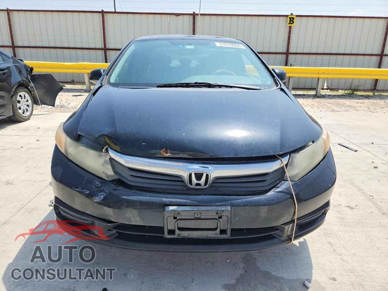 HONDA CIVIC 2012 - 2HGFB2F86CH606577