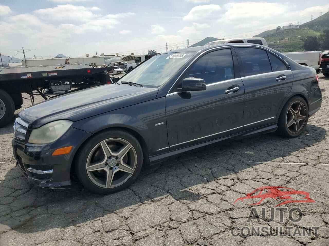 MERCEDES-BENZ C-CLASS 2012 - WDDGF4HB4CR216501