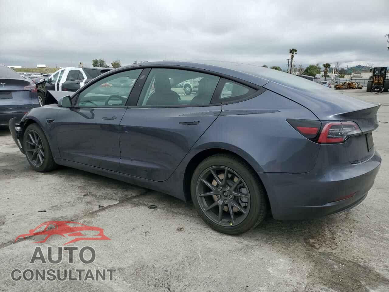 TESLA MODEL 3 2023 - 5YJ3E1EA8PF464493