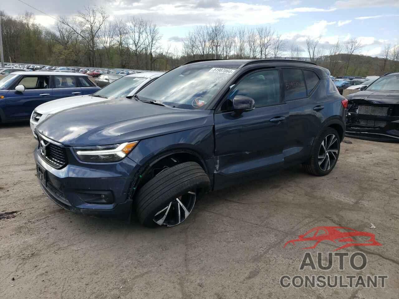 VOLVO XC40 2022 - YV4162UM1N2772883