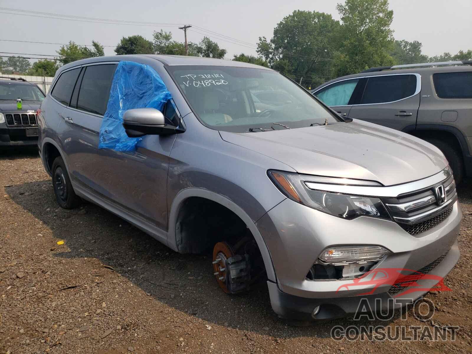 HONDA PILOT 2017 - 5FNYF6H53HB048920