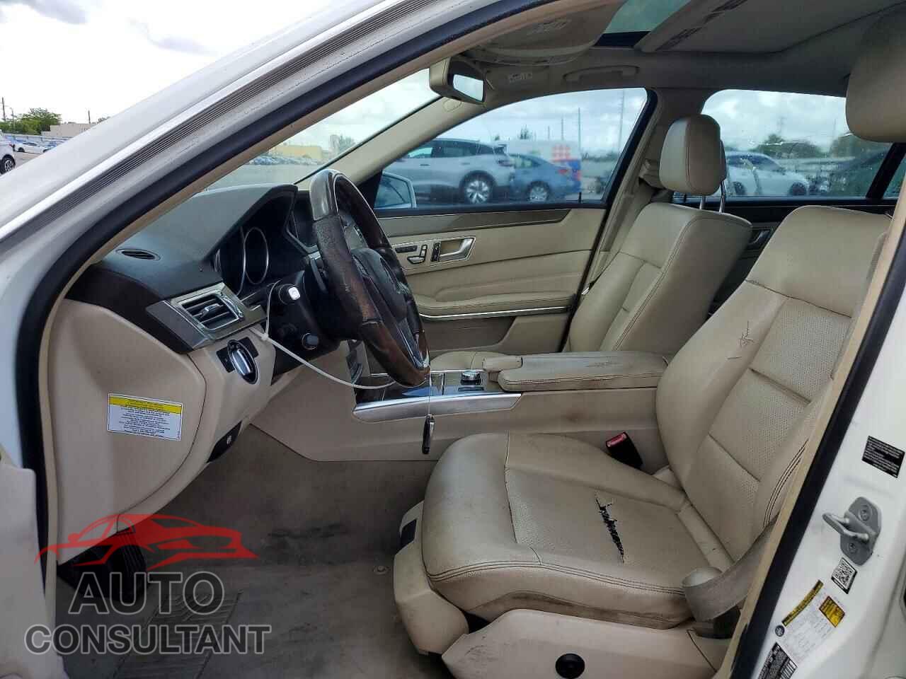 MERCEDES-BENZ E-CLASS 2014 - WDDHF0EB7EA900381