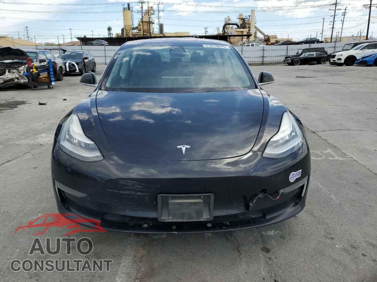 TESLA MODEL 3 2018 - 5YJ3E1EA2JF165587