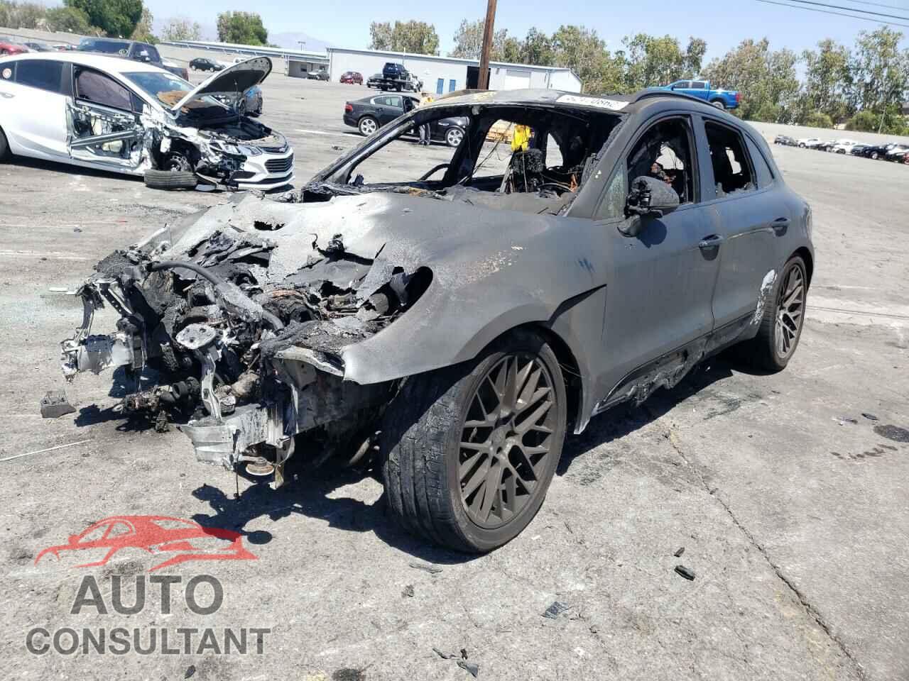 PORSCHE MACAN 2021 - WP1AB2A53MLB31897