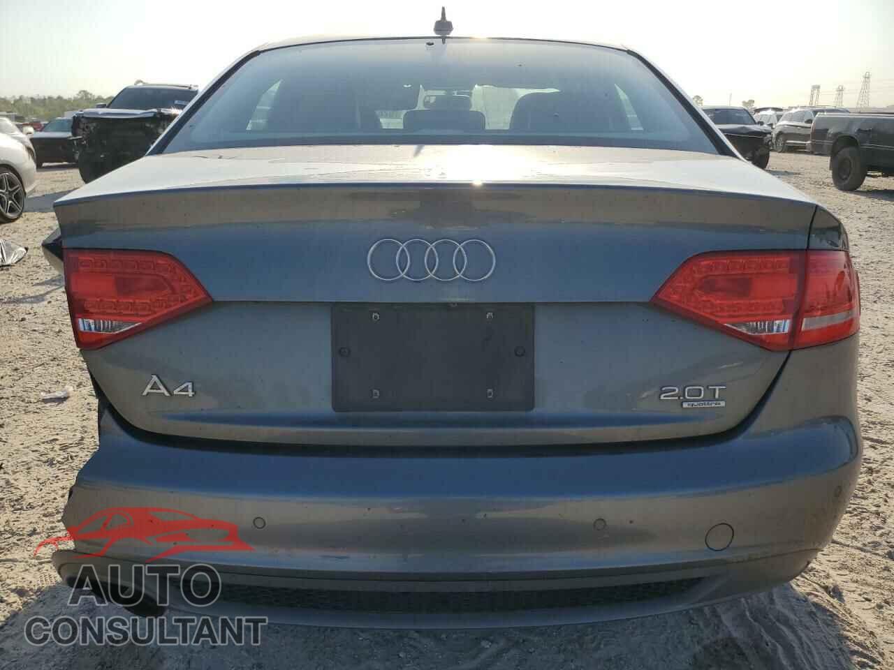 AUDI A4 2012 - WAUFFAFL0CA120571
