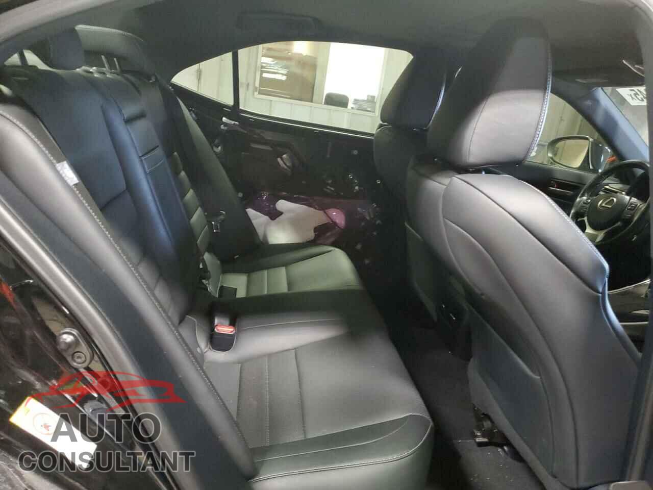 LEXUS IS 2017 - JTHCM1D24H5019571