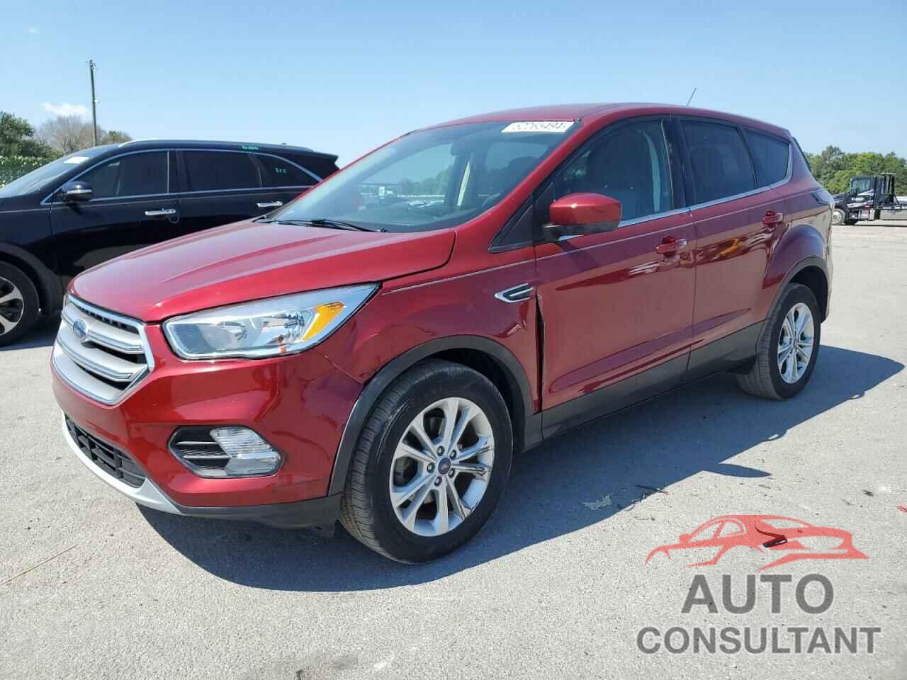 FORD ESCAPE 2017 - 1FMCU0GD4HUA16258