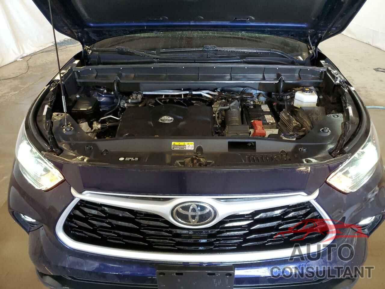 TOYOTA HIGHLANDER 2022 - 5TDHZRBH8NS566380