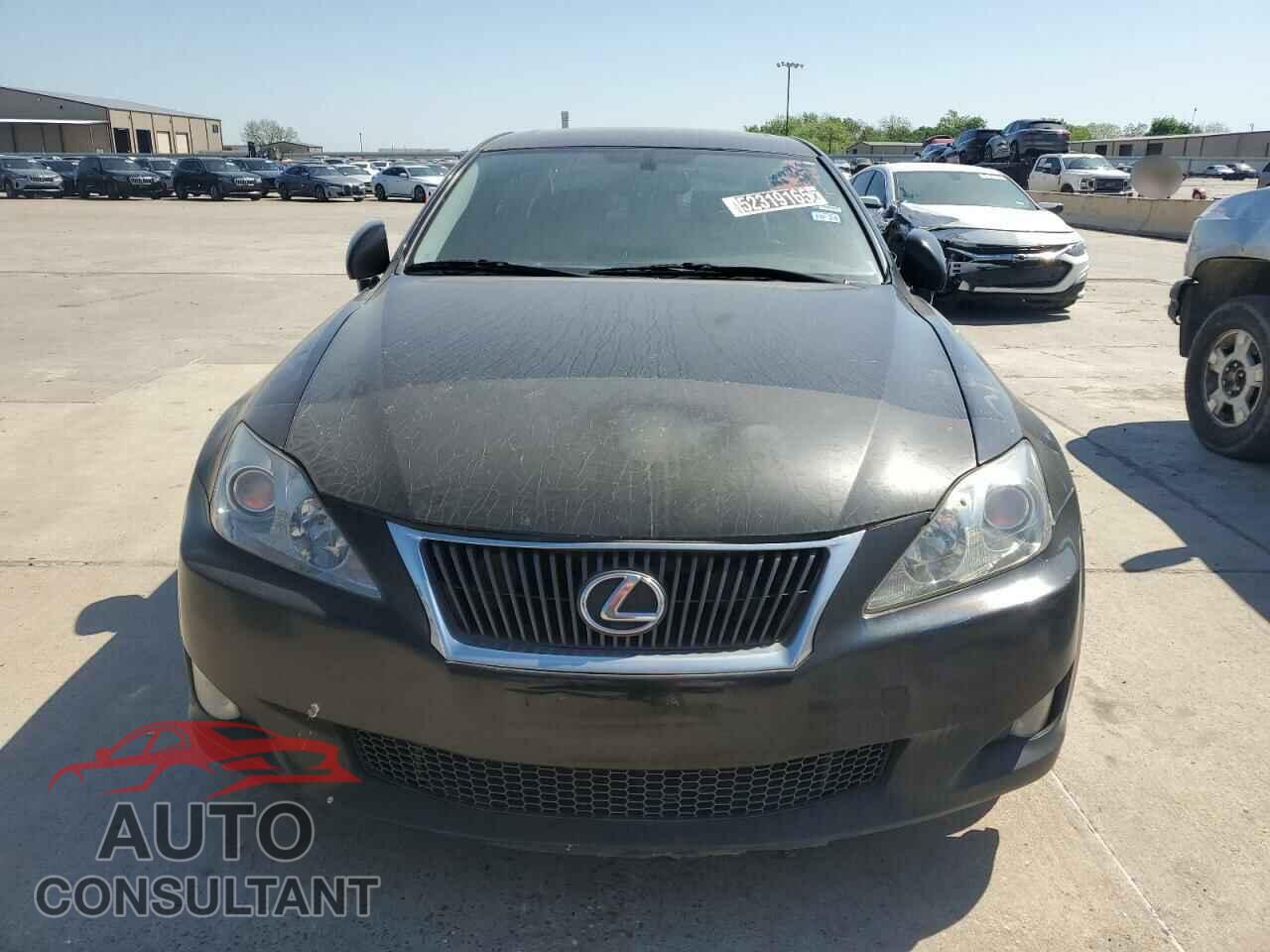 LEXUS IS 2010 - JTHCF5C28A5043283