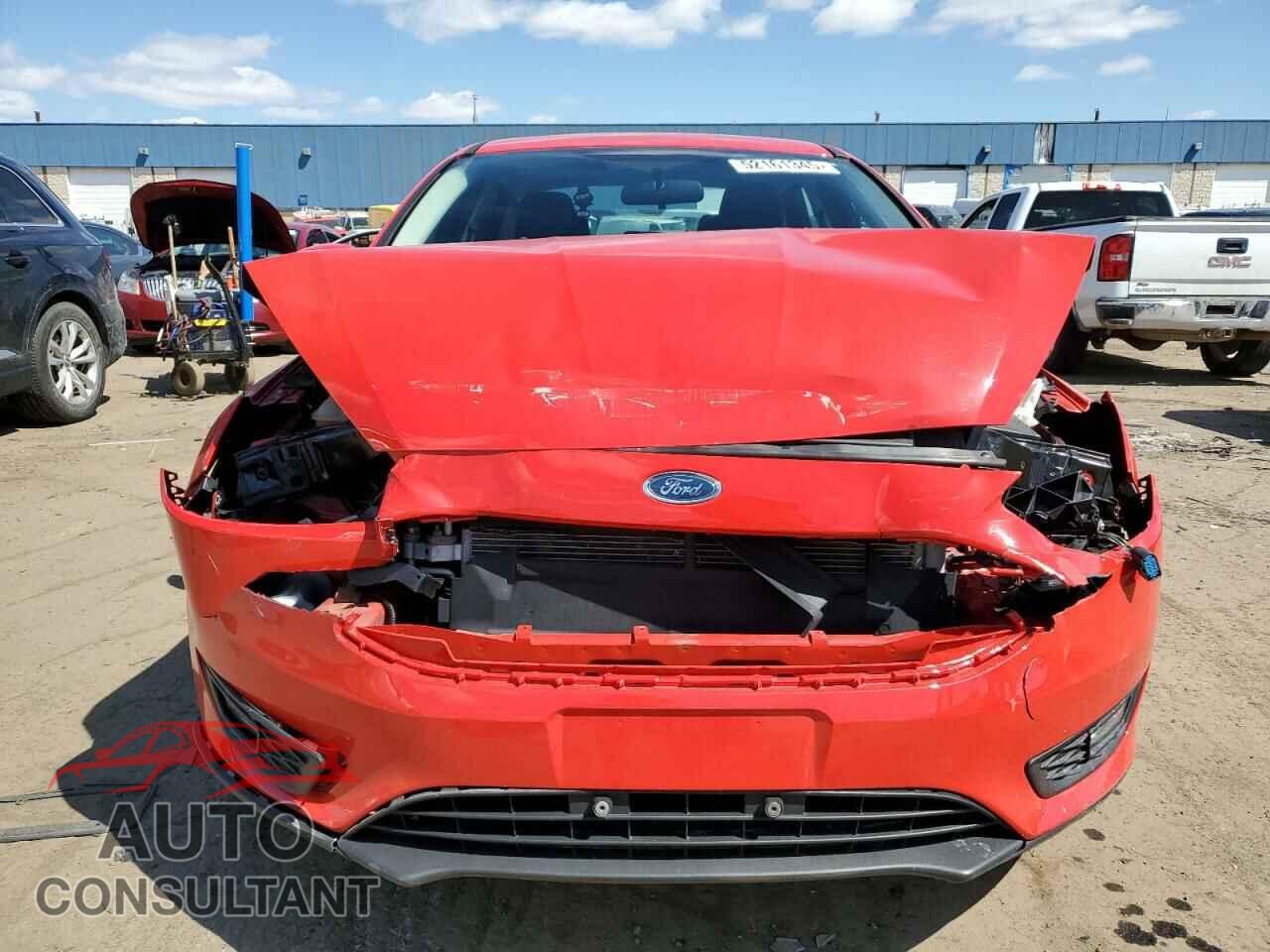 FORD FOCUS 2015 - 1FADP3F2XFL384065